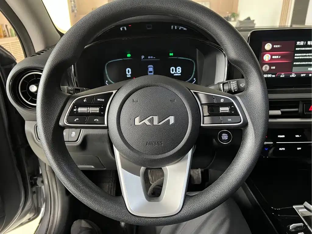 Kia K3 2024 1.5L CVT Comfort Premium Enjoy Edition — фото 13
