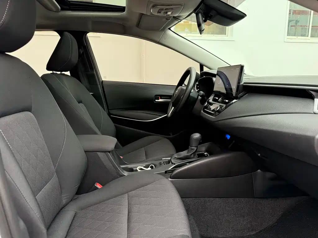 Toyota Corolla 2024 1.8L Smart Hybrid Elite Edition — фото 14
