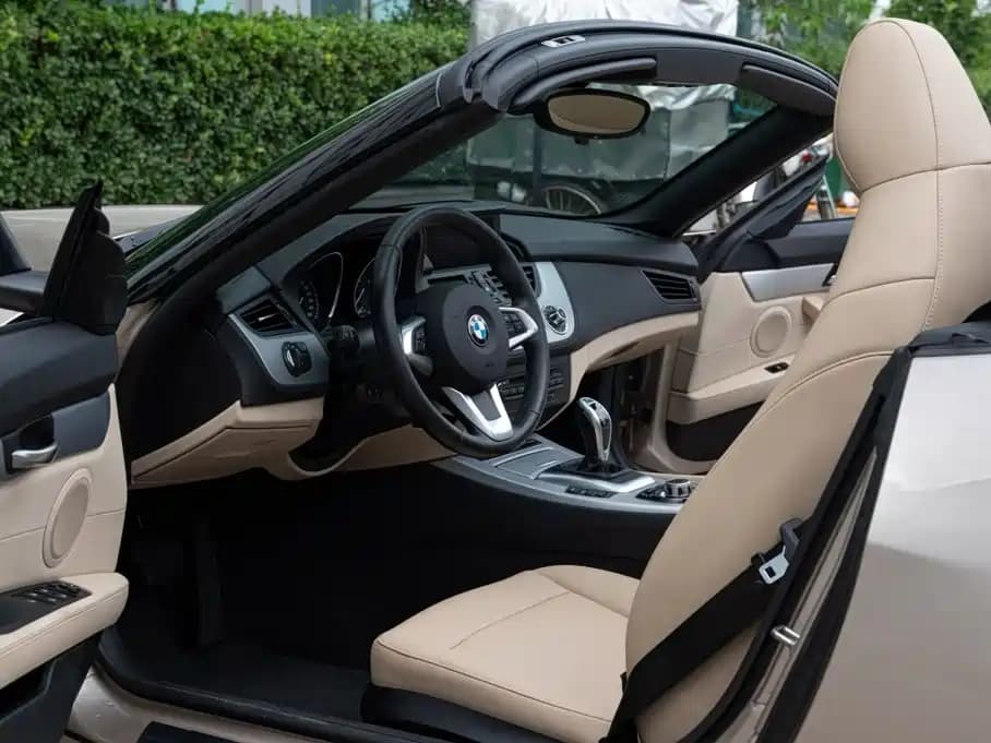 BMW Z4 2012 sDrive20i Leading Type — фото 4