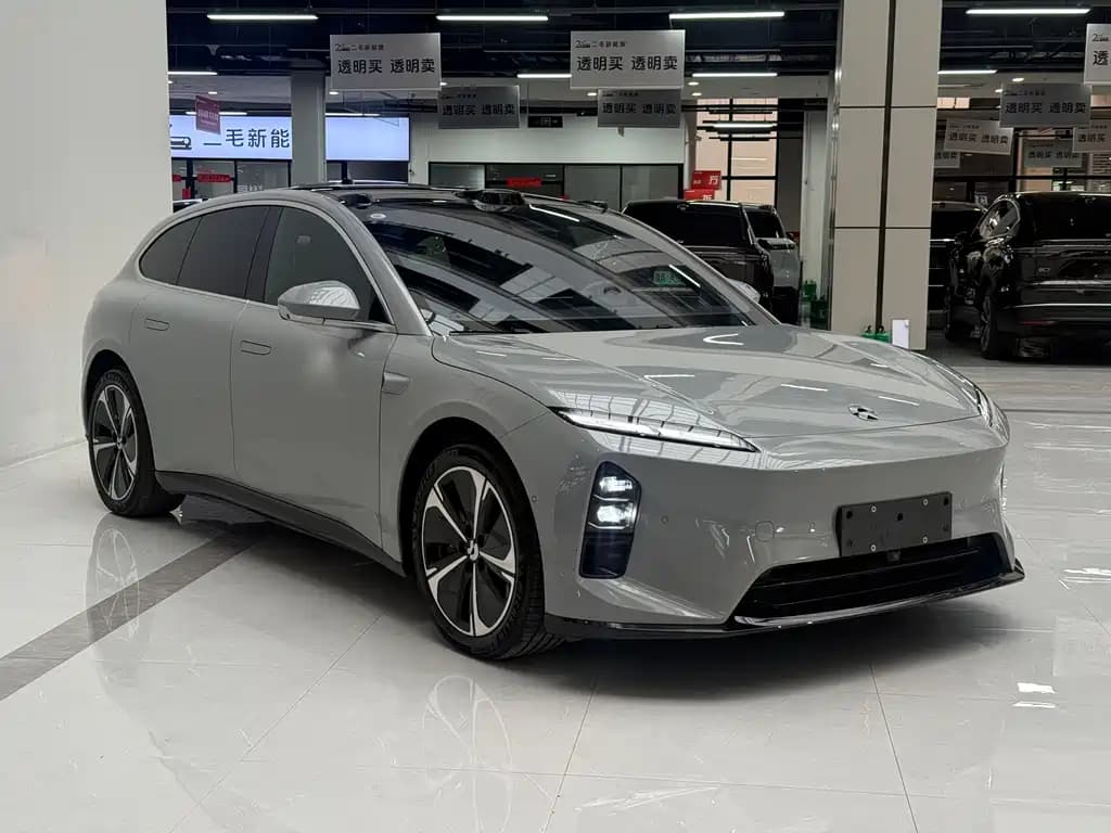 NIO ET5T 2025 75 kWh Touring — фото 3