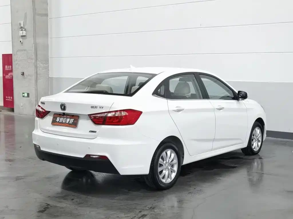 Changan V7 2016 1.6L Manual Joy Type China V — фото 2