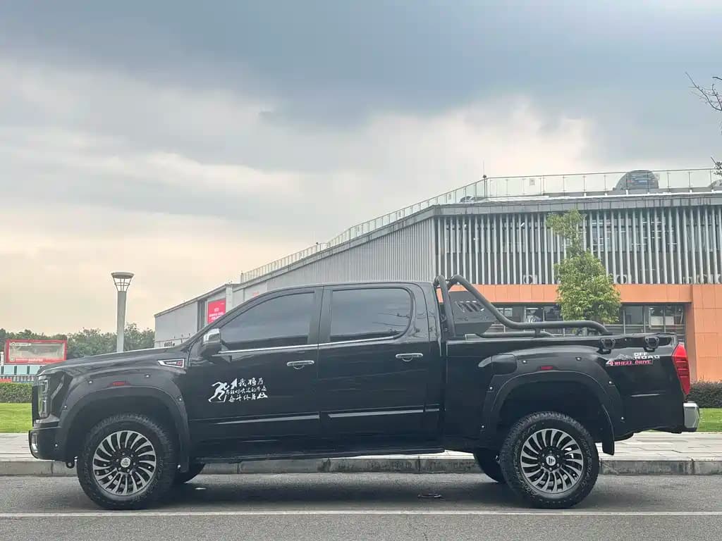 Foton G9 2023 2.0T Armored General АКПП 4WD дизель приятный стандартный автомобиль 4F20 TC — фото 2